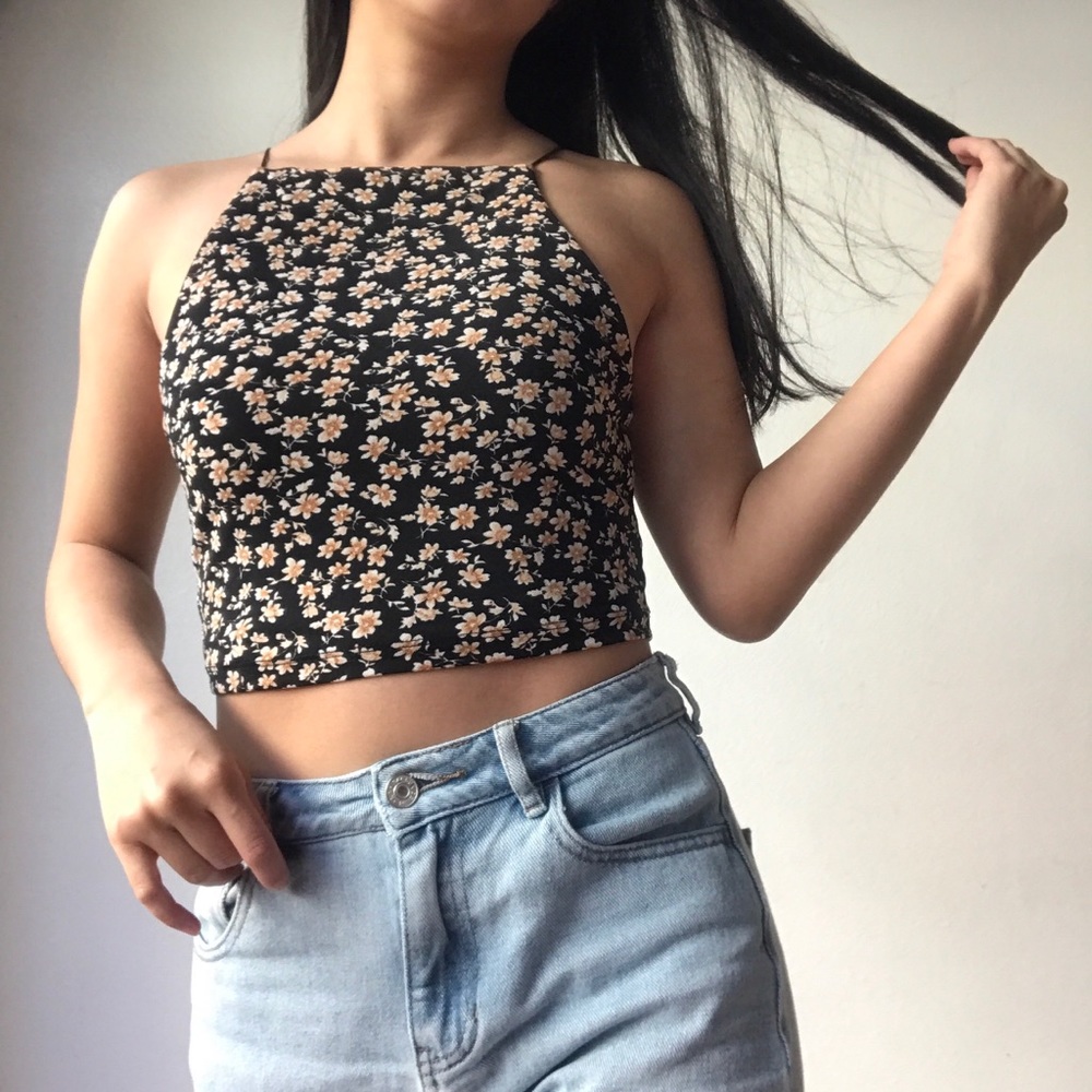 SOLD Forever21 Black, floral, halter neck tank top